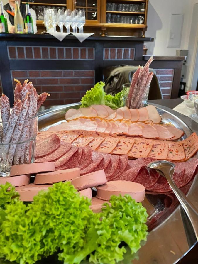 Landgasthof Kasch - Hotel Und Restaurant Malente Luaran gambar