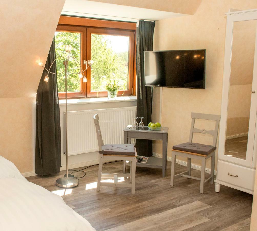 Landgasthof Kasch - Hotel Und Restaurant Malente Luaran gambar