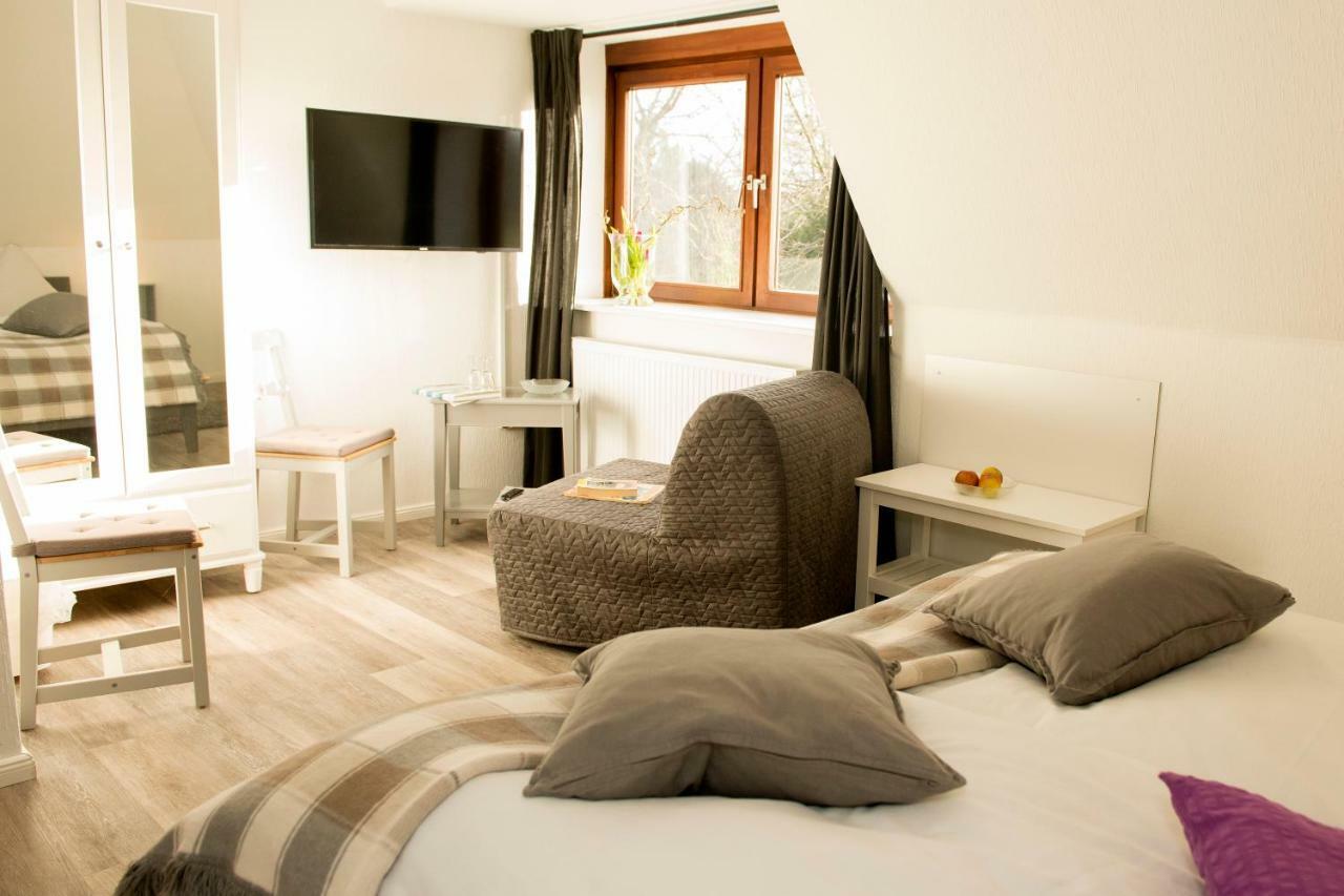Landgasthof Kasch - Hotel Und Restaurant Malente Luaran gambar